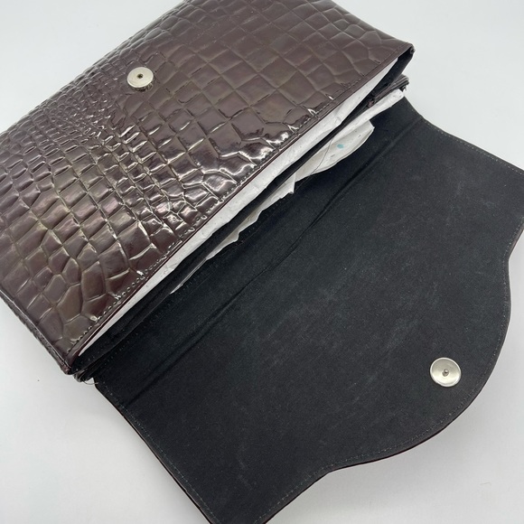 Crocodile Faux Leather Clutch Bag Gold hardware - Picture 5 of 11